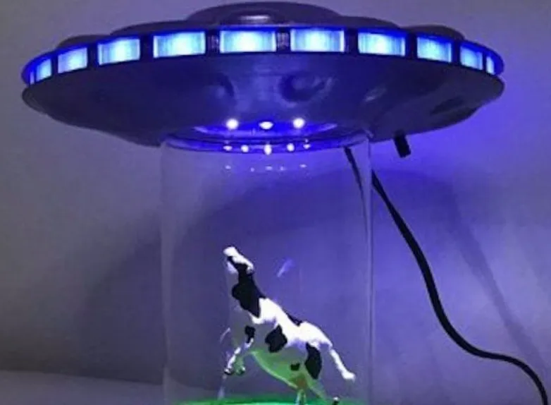 Alien abduction bedside lamps