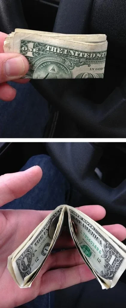 fold coins into notes when giving change
