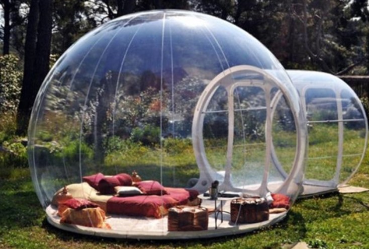 Geodesic dome tent with inflatable tubing between each triangle / hexagon